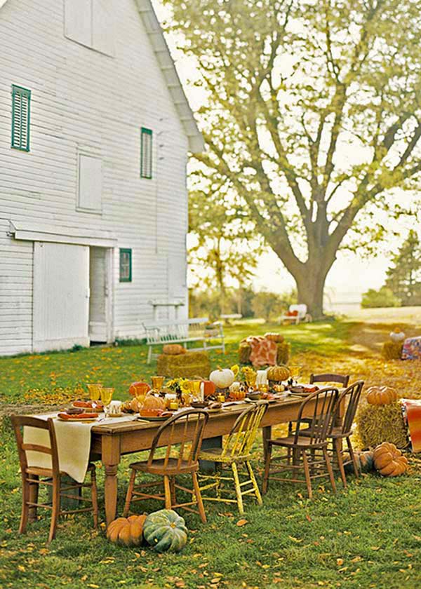 Fall farmhouse and table